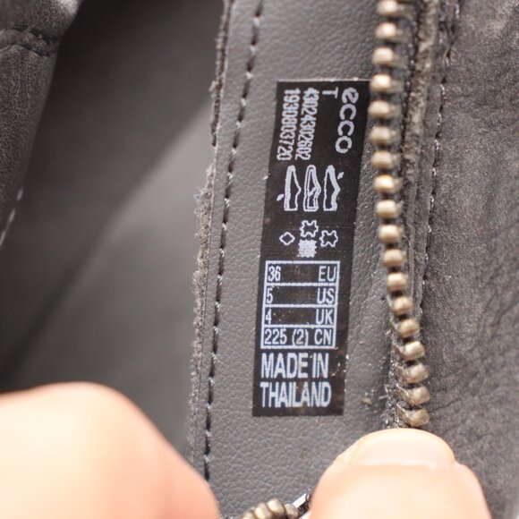 Ecco Soft 7 Mid Women's Size EU 36 US 5 Gray Nubuck Zip Bootie Side Zip Sneaker - Picture 3 of 9